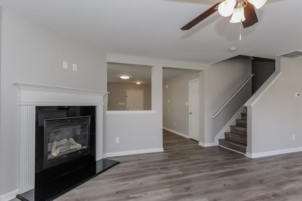 12701 Cumberland Cove Dr - Photo 6 of 17