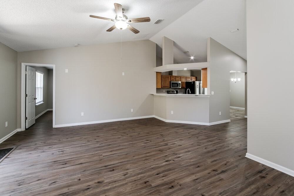 3479 Shelley Dr - Photo 4 of 16