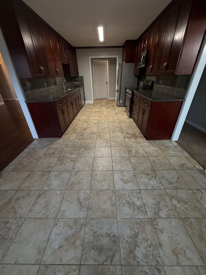 1500 Cedar Hill Trl - Photo 3 of 50