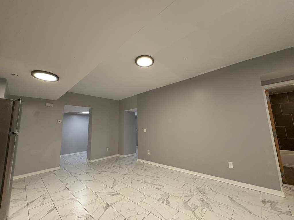 62 Coleman Street - Photo 5 of 50