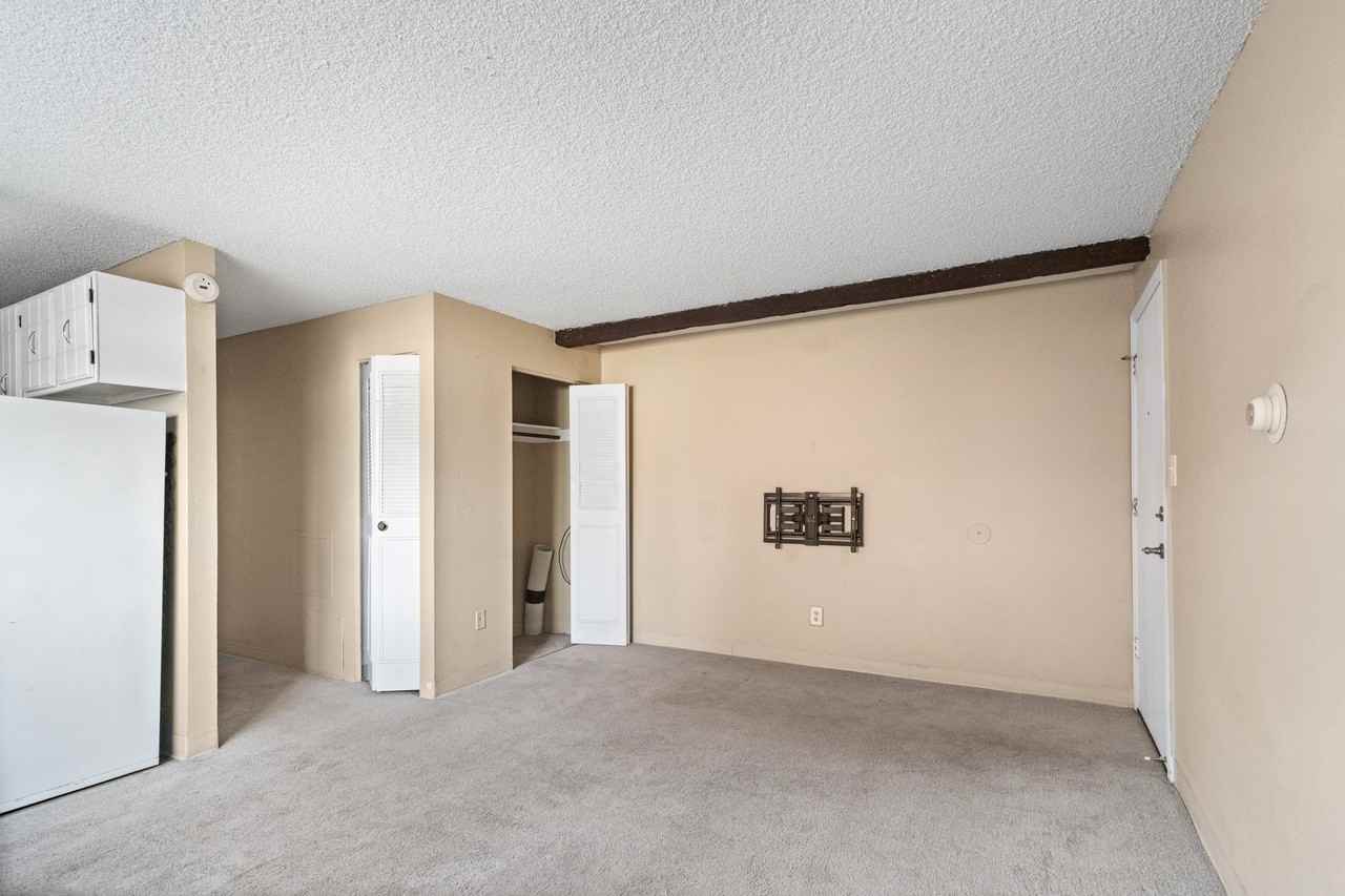 791 West Prentice Avenue - Photo 2 of 34