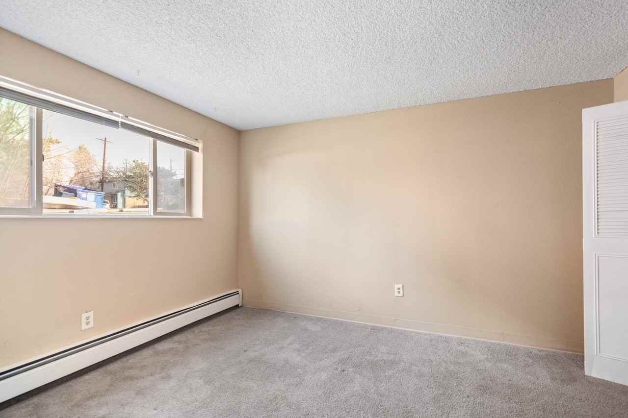 791 West Prentice Avenue - Photo 6 of 34