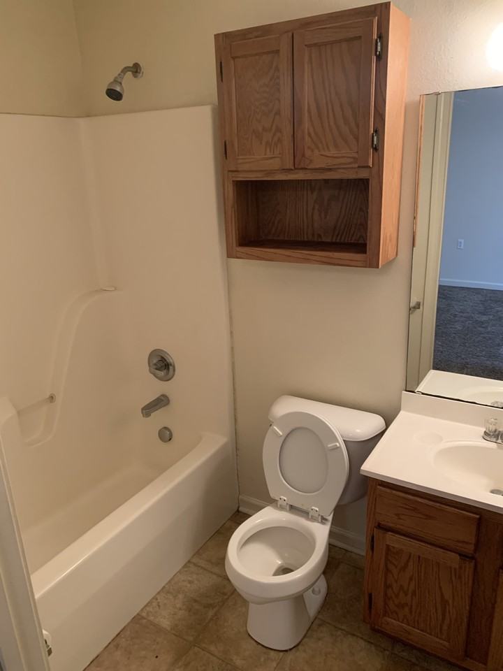 2400 McConnell Circle - Photo 5 of 6