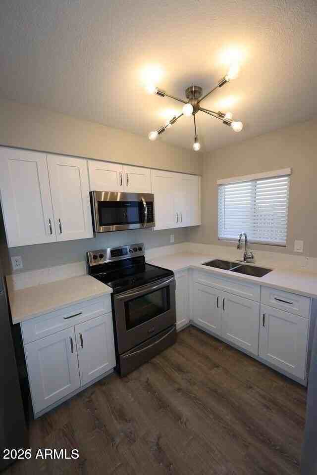 127 S Outpost Rd Apt 4 #4 - Photo 4 of 8