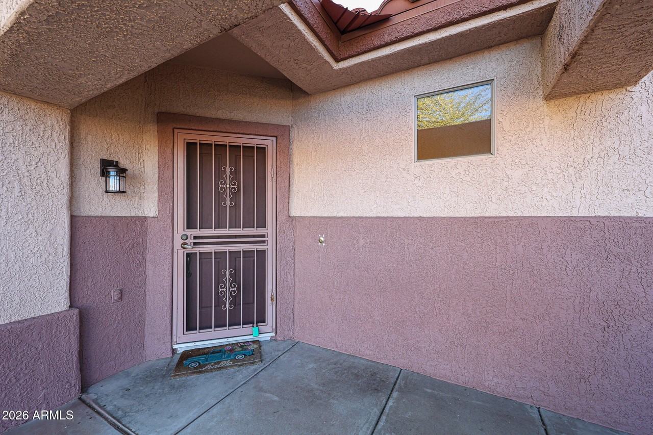 16149 W Quail Creek Ln - Photo 4 of 50