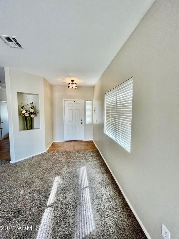 23808 N Sunrise Cir - Photo 4 of 25