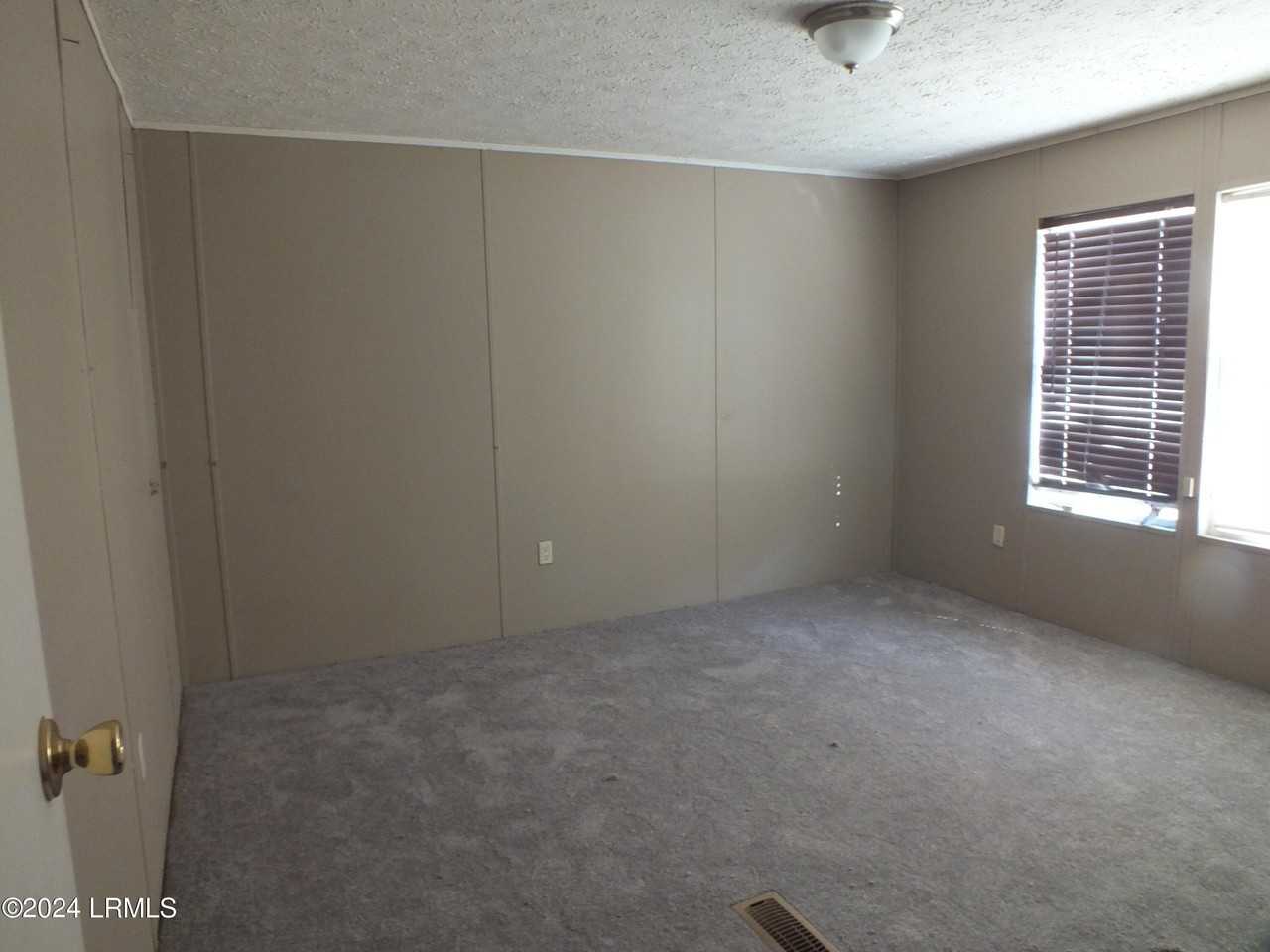 25 Milledge Village Rd - Photo 5 of 14