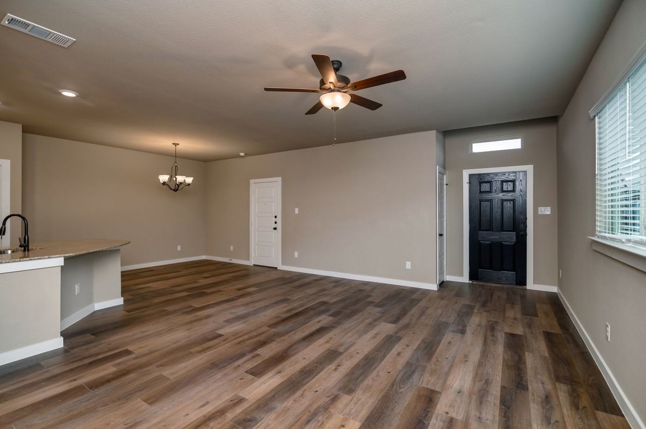 741 Fallow Dr - Photo 5 of 20