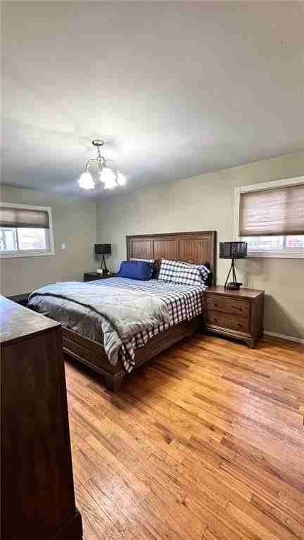 1463 E 103rd St #1stFL - Photo 4 of 7