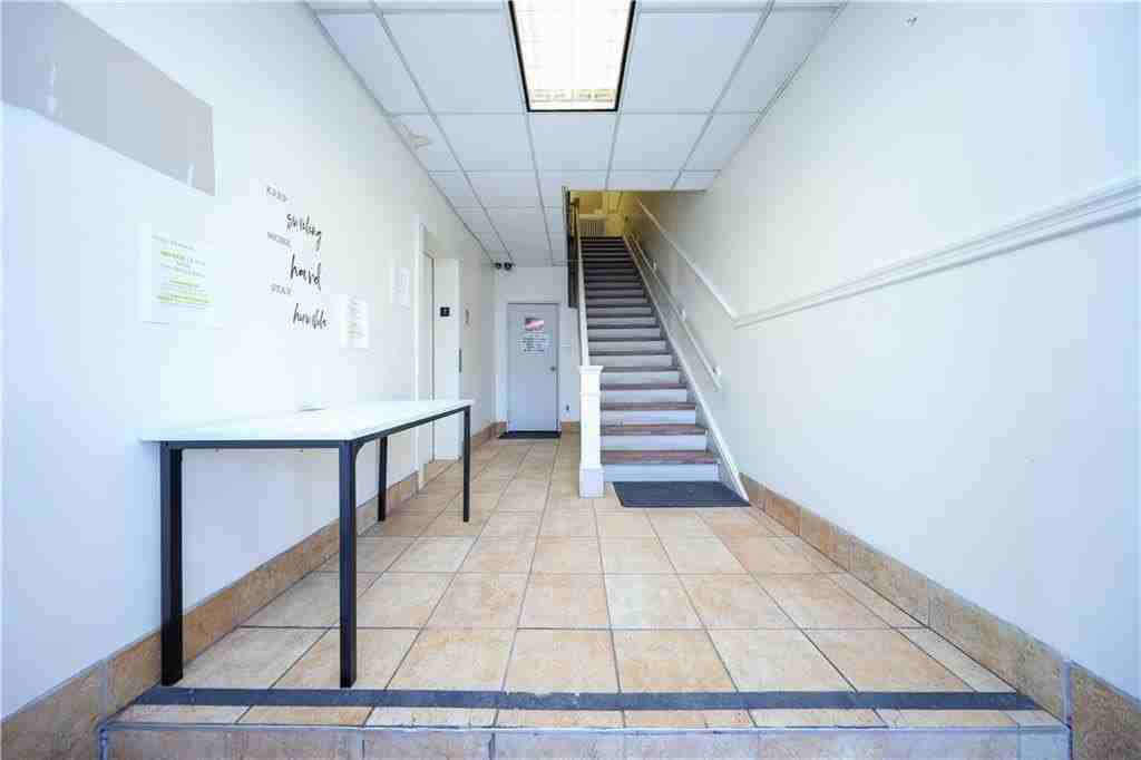 3974 Amboy Rd #2FL - Photo 5 of 6