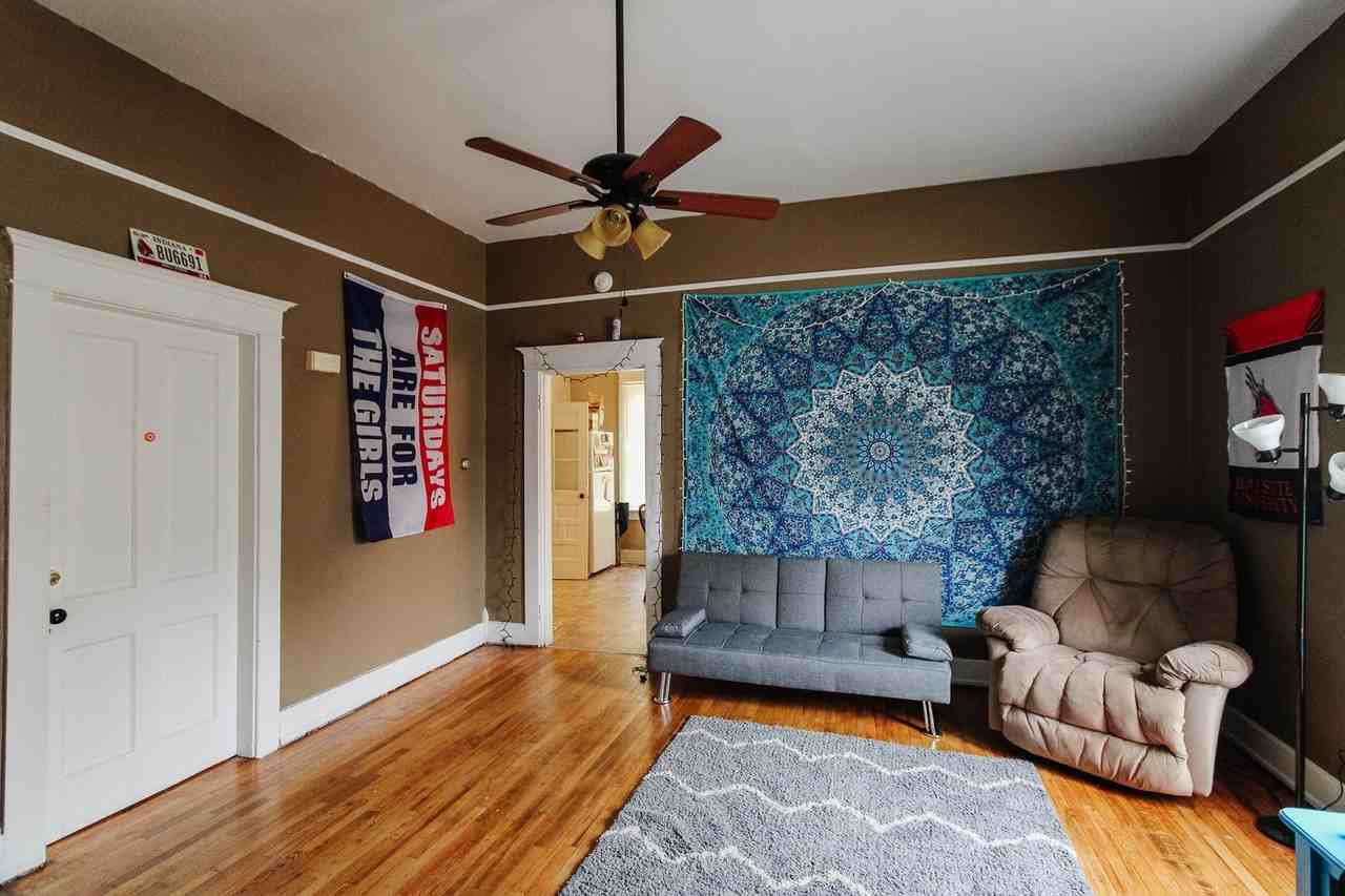 215 S College Ave - Photo 3 of 19