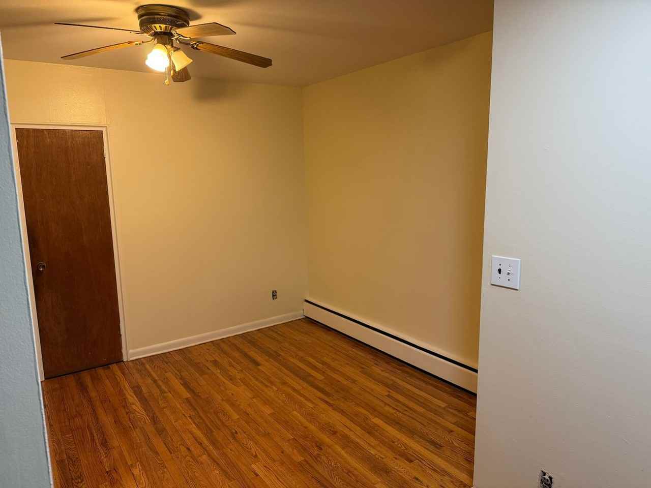 3834 Amundson Ave - Photo 6 of 12