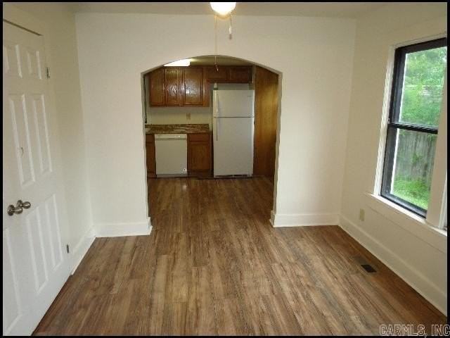 3706 Edison Ave - Photo 6 of 17