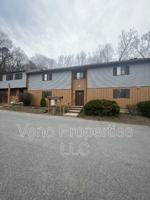 featured image of 40 Mcintyre St #B7