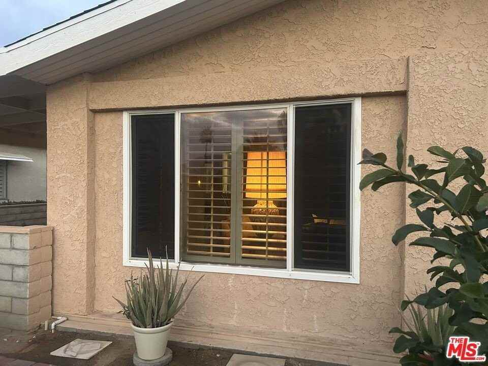 74584 Nevada Cir E - Photo 4 of 25