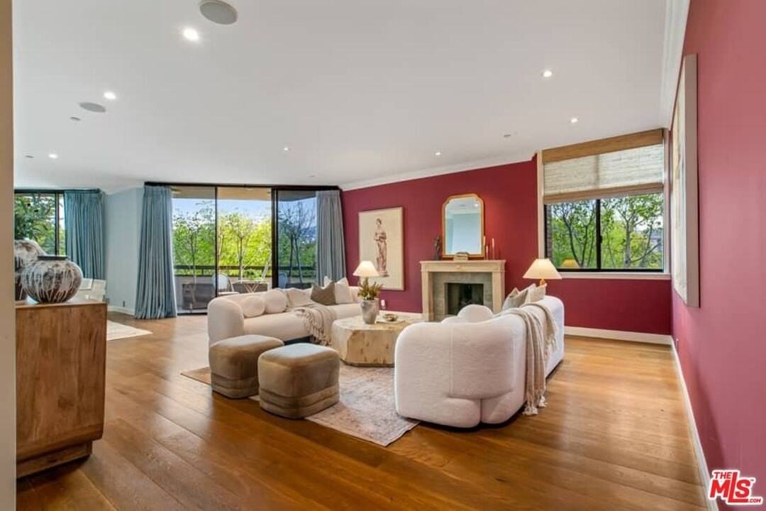 300 N Swall Dr Unit 305 #305 - Photo 7 of 24