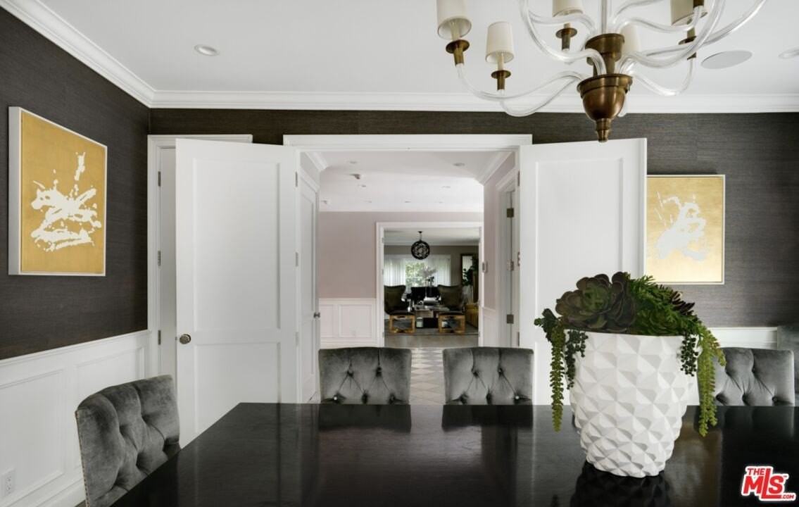 1214 Coldwater Canyon Dr - Photo 3 of 29