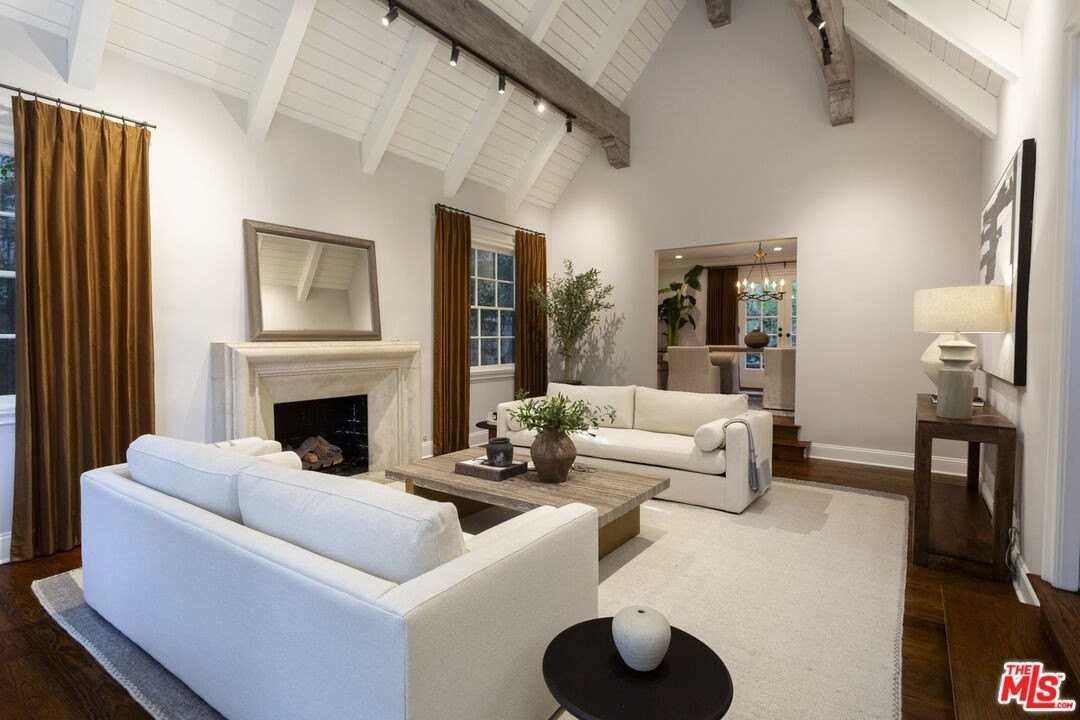 13176 Boca De Canon Ln - Photo 4 of 15