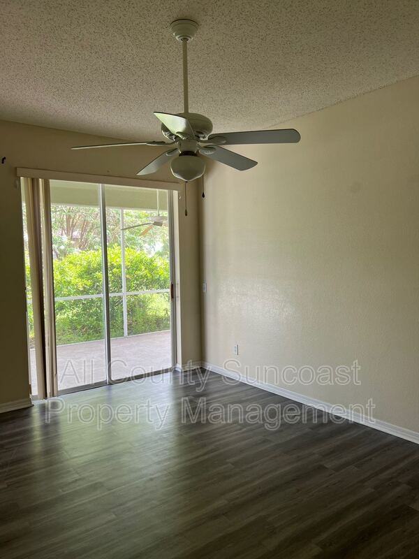 10715 Northridge Ct - Photo 6 of 12