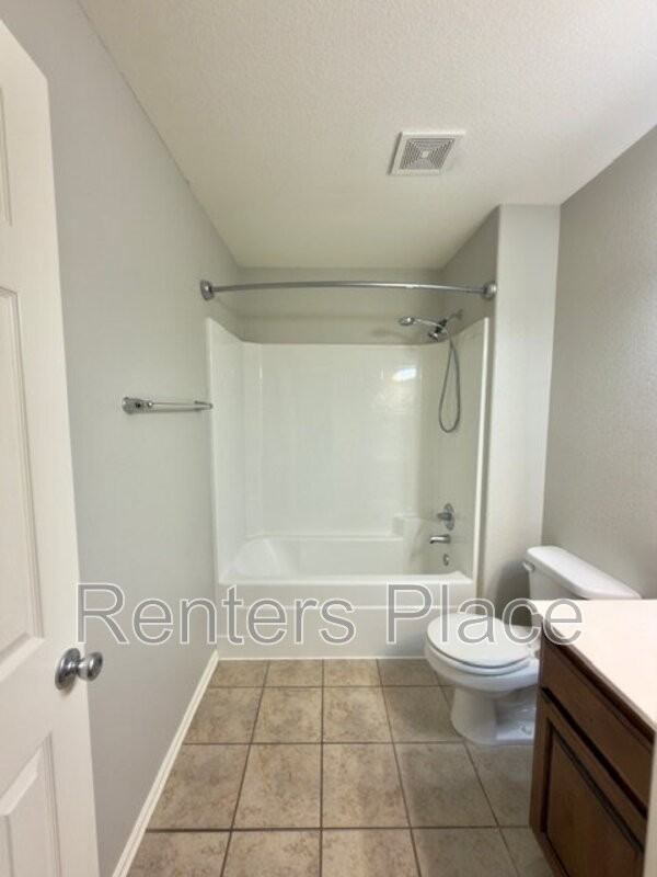 2012 E 133rd Ct - Photo 4 of 24