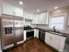 featured image of 260 Robin St