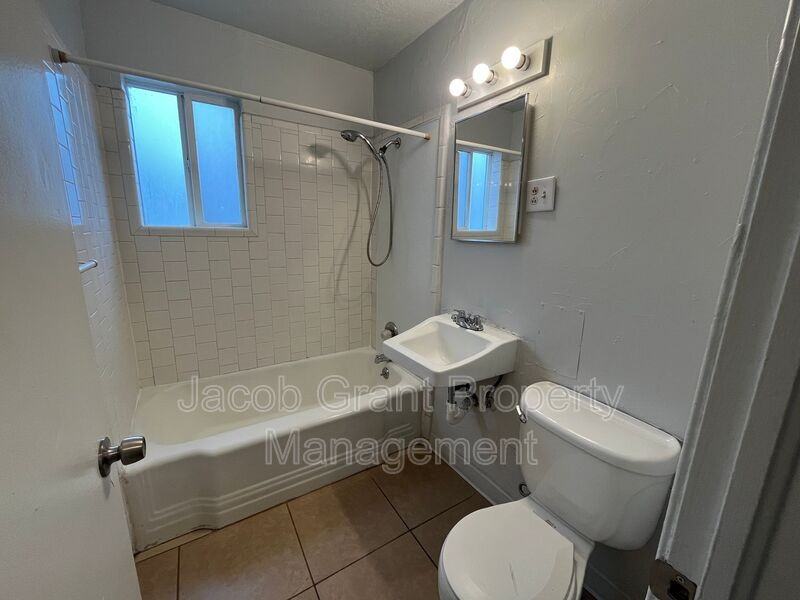 575 Tiger Ave #28 - Photo 4 of 8