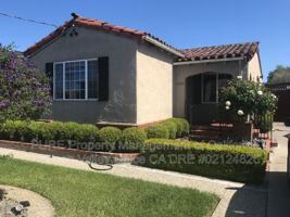 featured image of 1520 E Saint John St