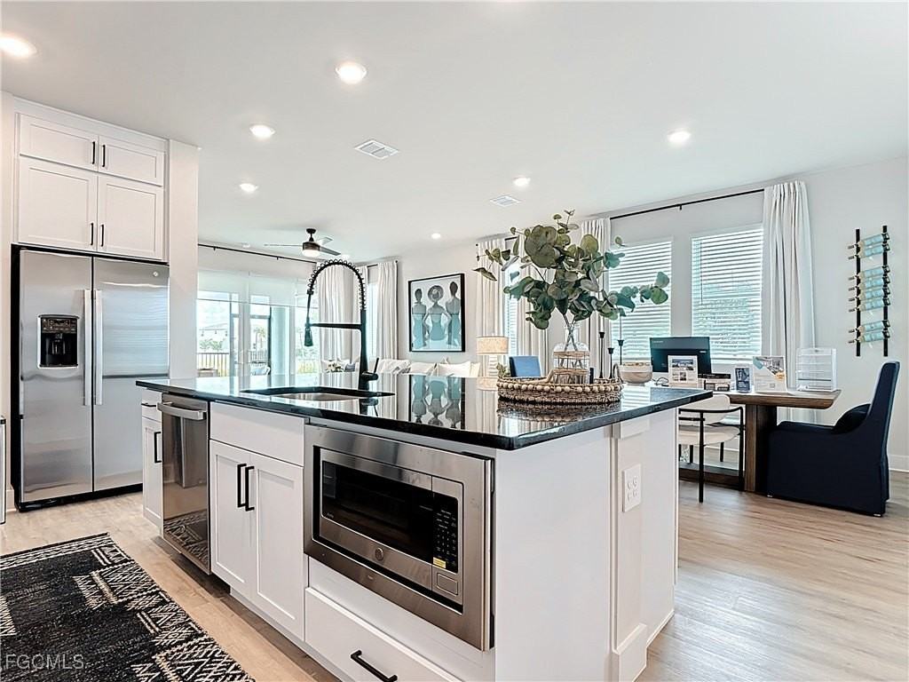 Catamaran Pl #3AVILLA - Photo 7 of 49