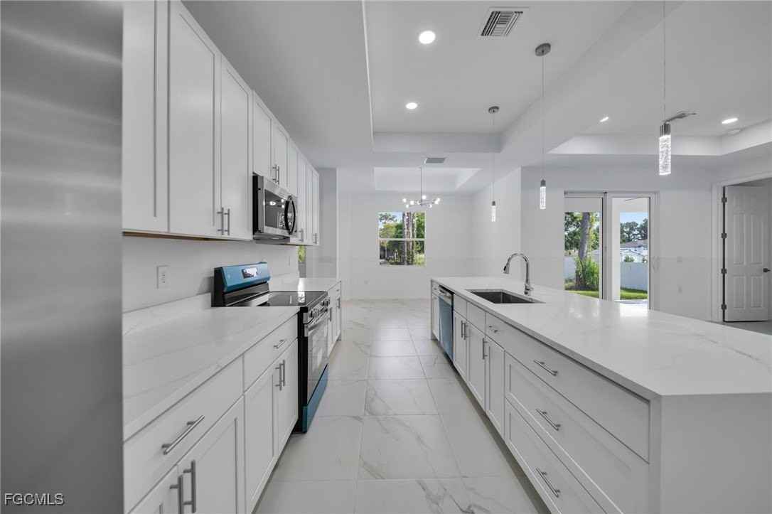 3806 15th St W - Photo 3 of 18