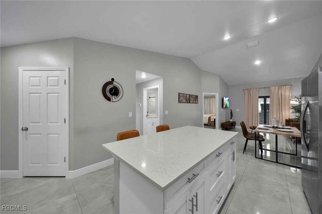 1006 Albert Ave - Photo 7 of 27