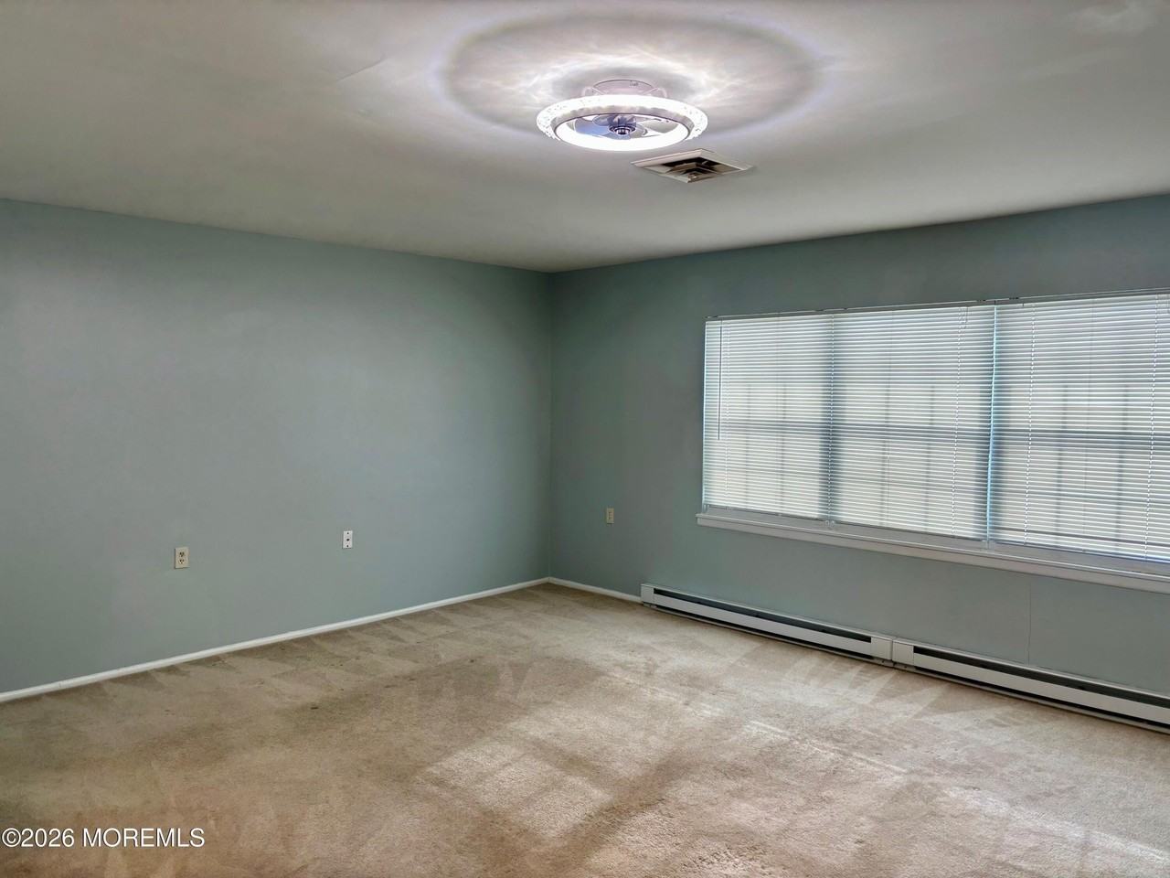 802B Balmoral Ct - Photo 6 of 15