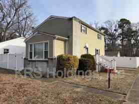 300 Hampton Roads Ave - Photo 1 of 1