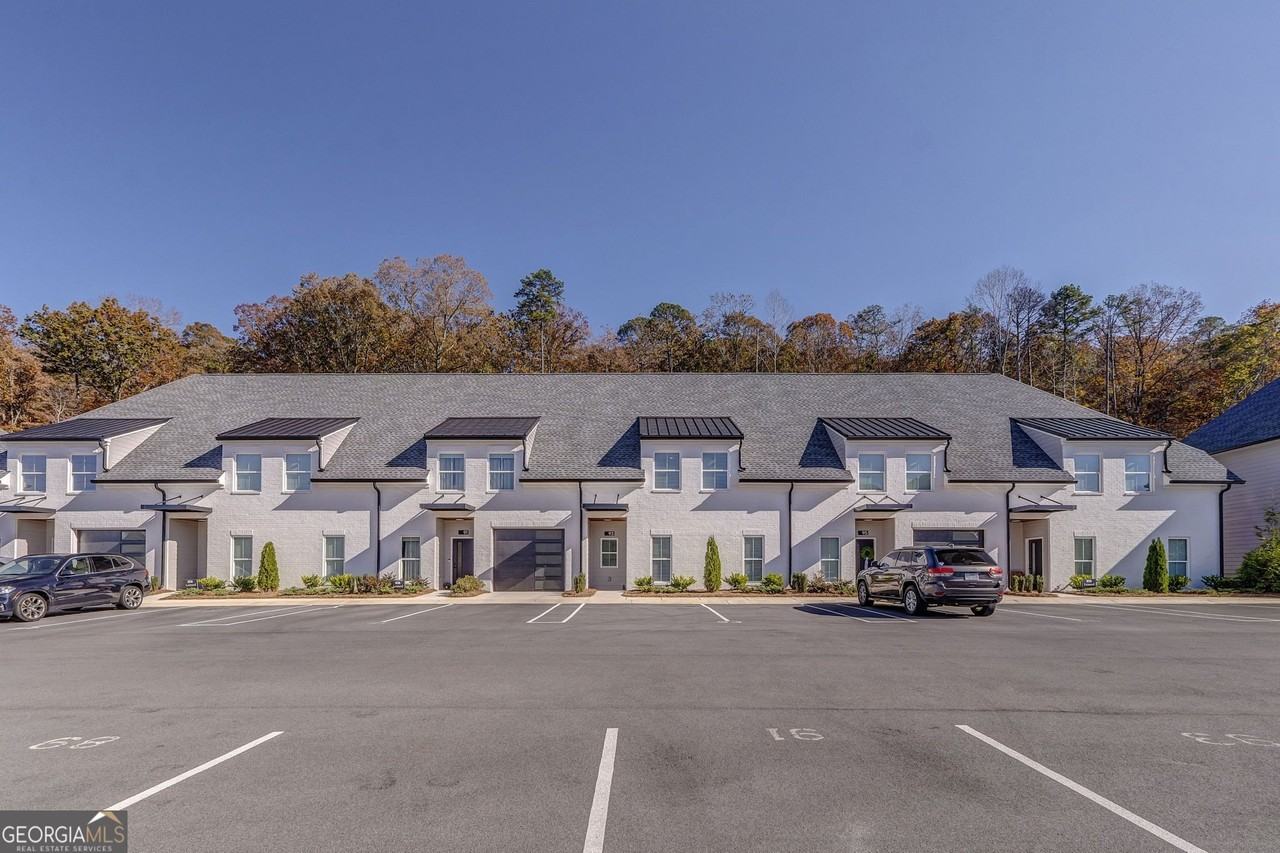 79 Chateau Dr Se - Photo 4 of 41