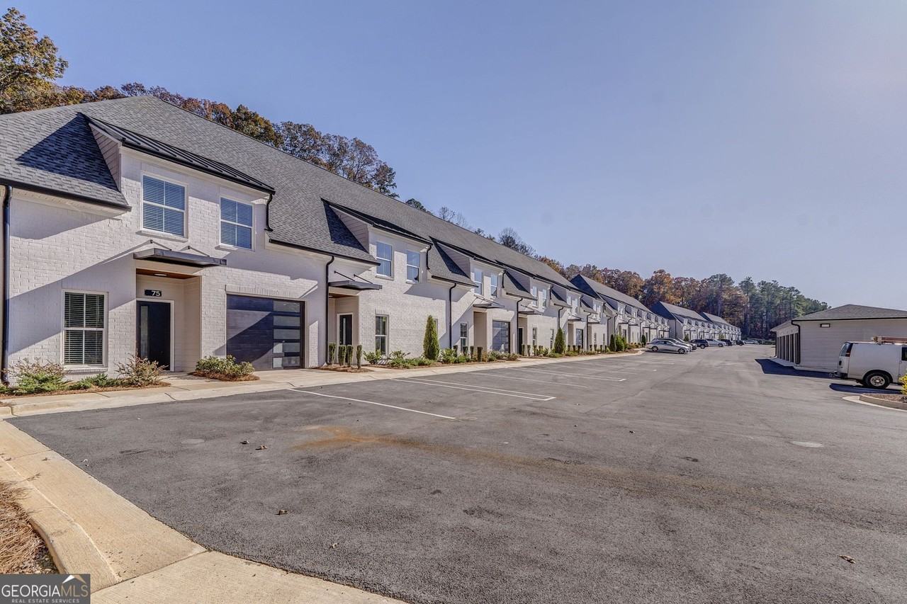 79 Chateau Dr Se - Photo 7 of 41