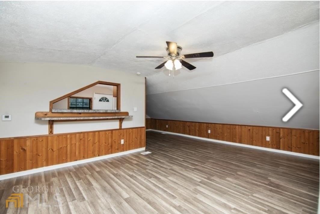 741 Rosemont Rd - Photo 5 of 16