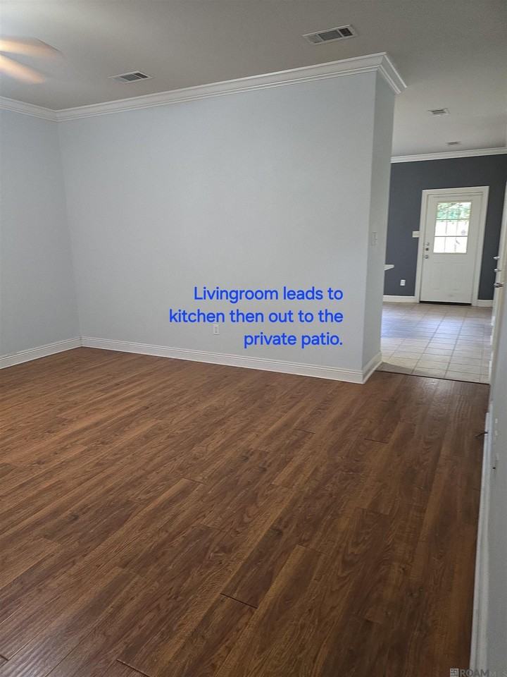 2173 Plantation Ln - Photo 2 of 13