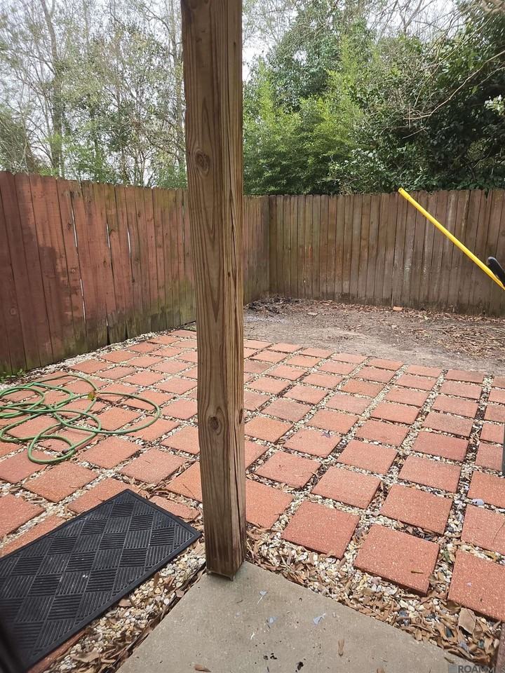 2173 Plantation Ln - Photo 5 of 13