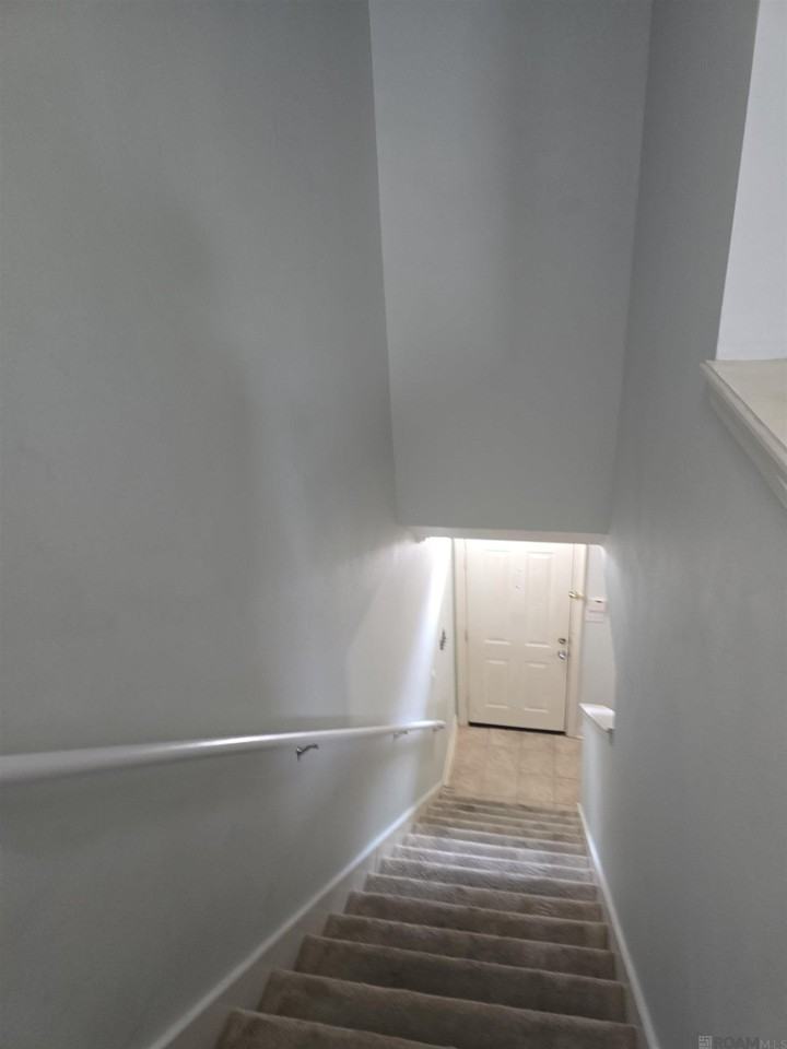 2173 Plantation Ln - Photo 7 of 13