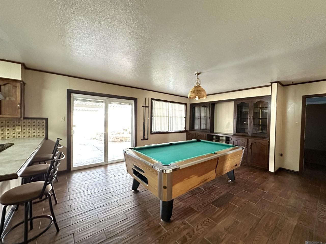 12037 Goodwood Blvd - Photo 7 of 21