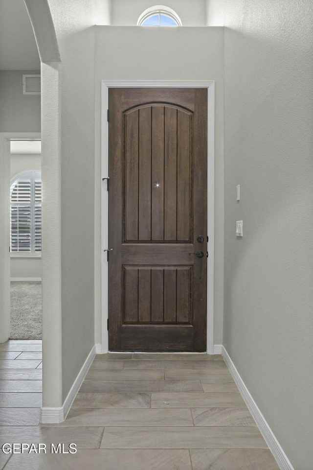 15128 Design Ct - Photo 5 of 39