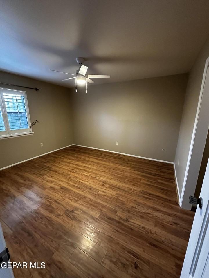 4800 N Stanton St Unit 39 #39 - Photo 3 of 16