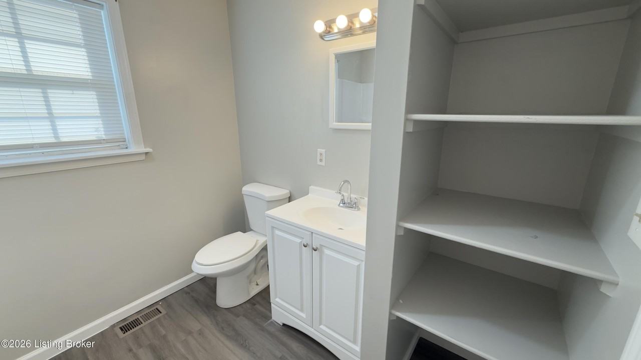 1117 Louis Coleman Jr Dr - Photo 6 of 11