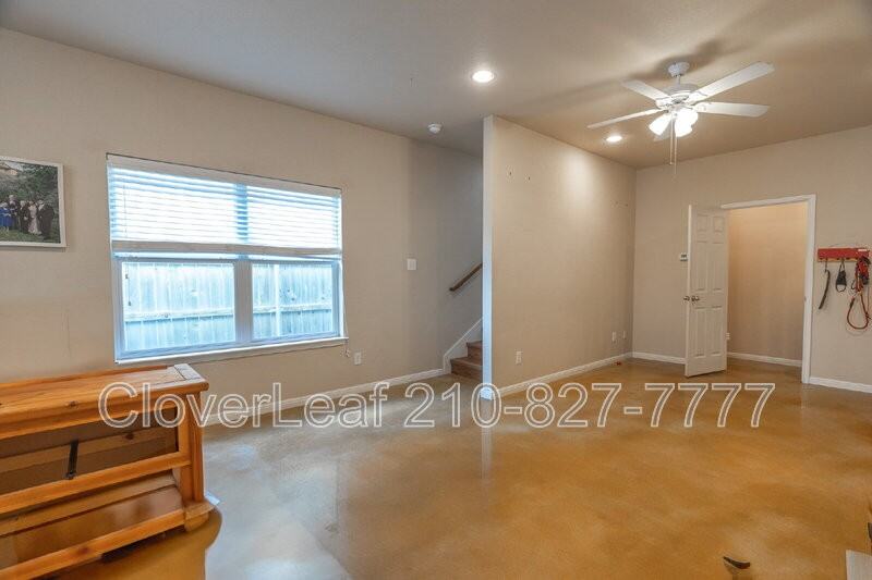 535 Advantage Dr - Photo 7 of 30