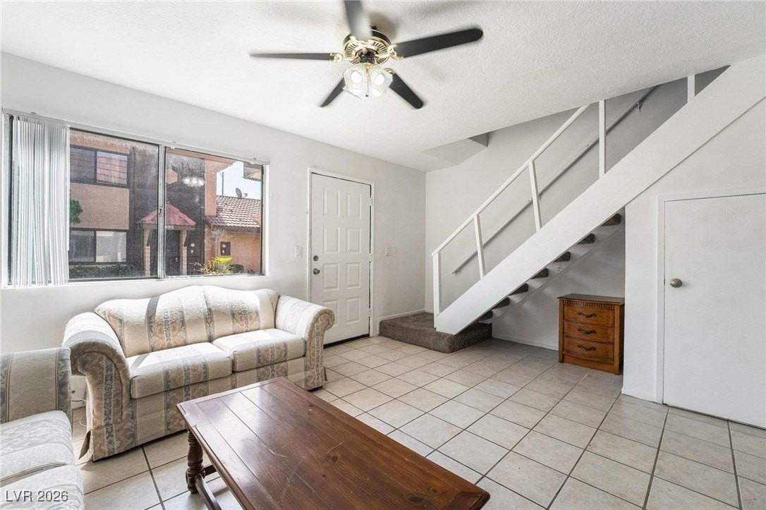 4302 Lynnann Dr - Photo 2 of 19