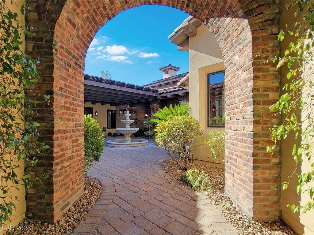 4365 N Campbell Rd - Photo 2 of 23