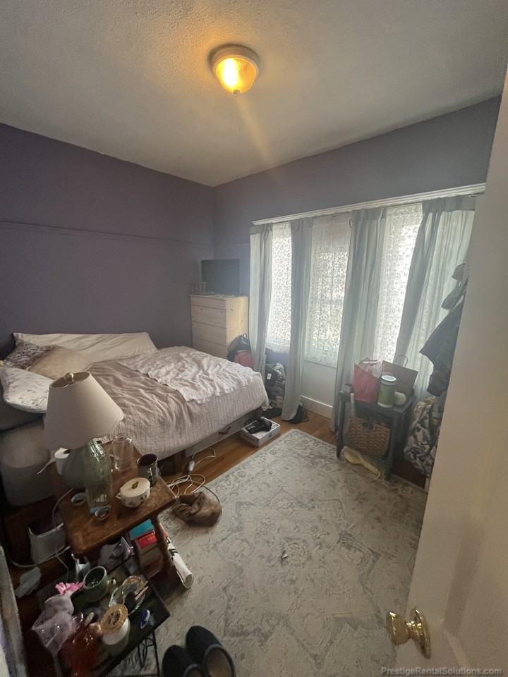 21 Roseclair St #2 - Photo 3 of 19