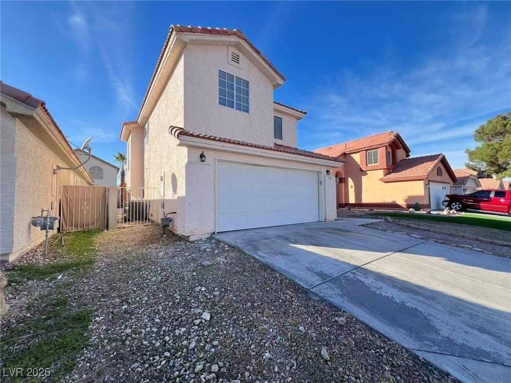 1213 Rainbow Meadows Dr - Photo 3 of 38