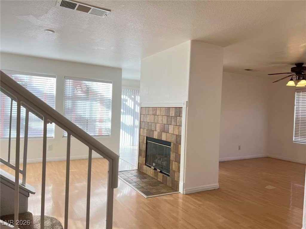 1213 Rainbow Meadows Dr - Photo 5 of 38