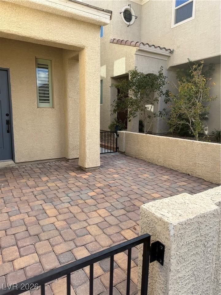 6802 Pivot Point St - Photo 5 of 50