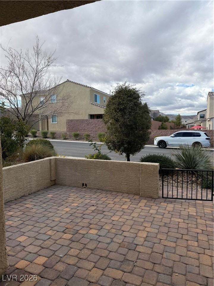 6802 Pivot Point St - Photo 7 of 50